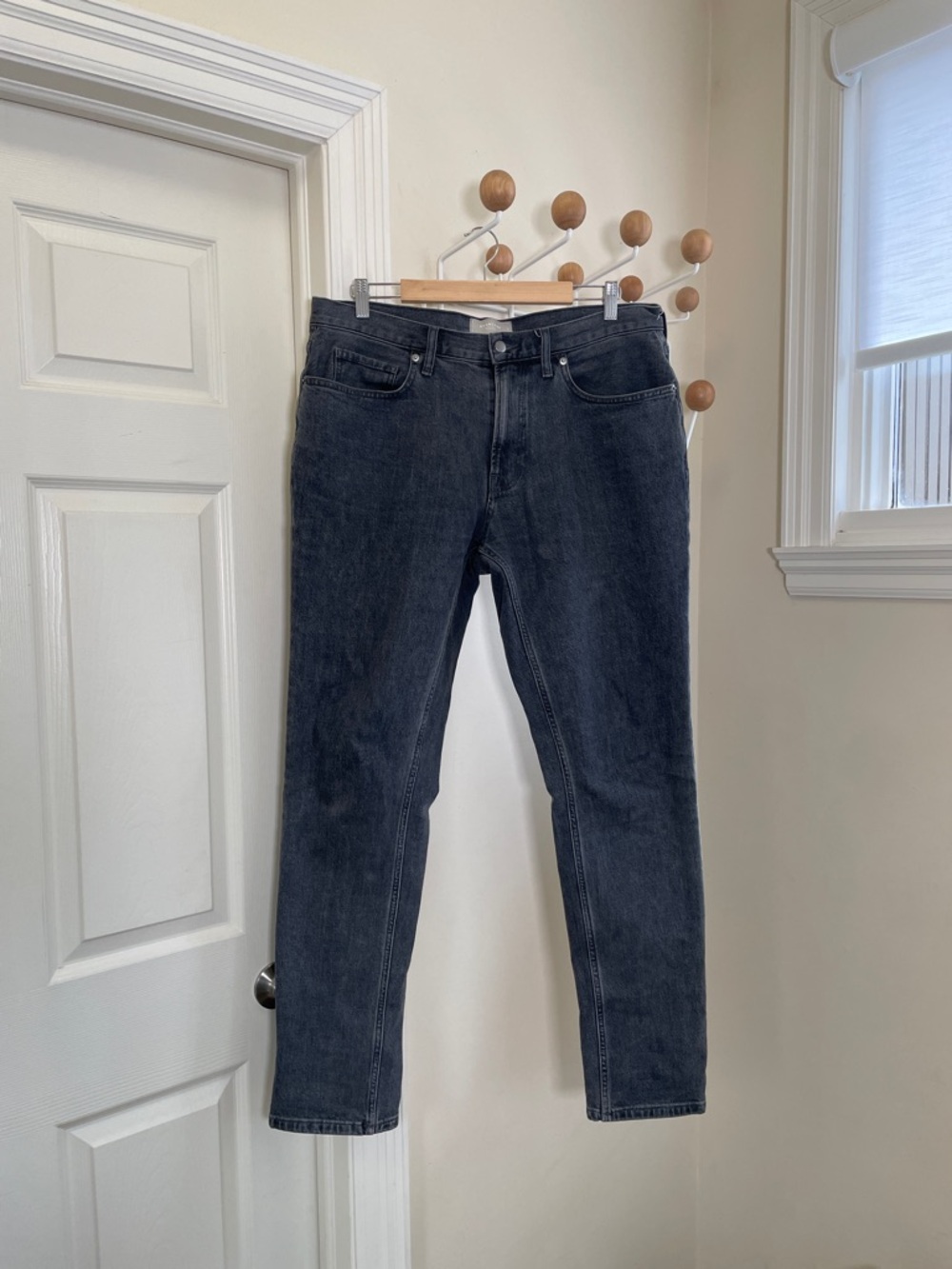 Everlane Slim Fit Denim Jeans - Black / Grey - 33x32